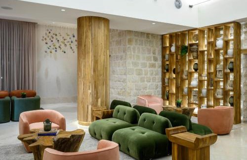 Safed Hotel | Unforgettable Stay at Cnaan Hotel - Rated 10/10 by Guests