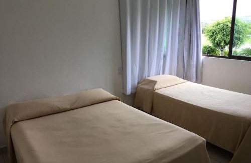 Maria Auxiliadora House | Cozy Two-Suite Flat at Canarius Resort, Gravatá