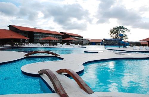 Maria Auxiliadora Hotel | Relax at Hotel Canarius de Gravatá with Pool & Spa