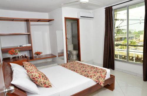 Caucasia Hotel | Budget-Friendly Hotel Canoa Inn with Breakfast & Family Focus