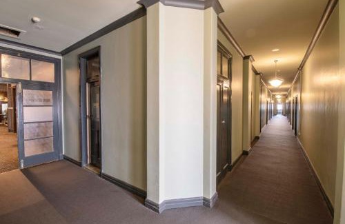 Orange Hotel | Discover Hotel Canobolas: Family-Friendly Comfort Awaits