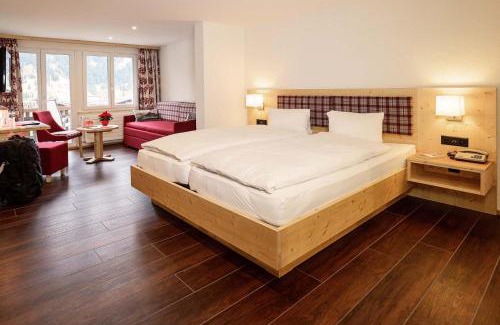 Grindelwald Hotel | Discover Hotel Caprice - Grindelwald with Oceanfront Views