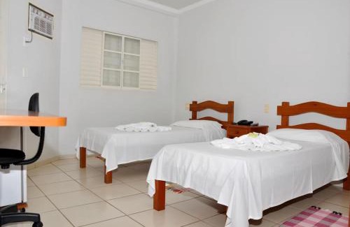Uberaba Hotel | Convenient Hotel Carolina 2 Near Regional Hospitals