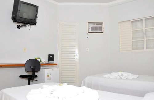 Uberaba Hotel | Convenient Hotel Carolina 2 Near Regional Hospitals