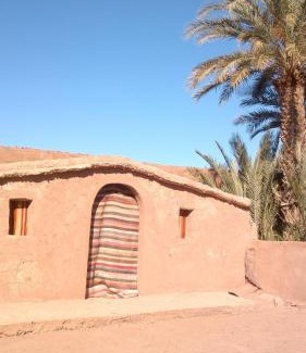 M'Hamid El Ghizlane Hotel | Discover Hotel Carrefour des Nomades with Oceanfront Pool