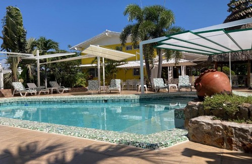 Punta Chame Hotel | Experience HOTEL CASA AMARILLA with Pool & Ocean View