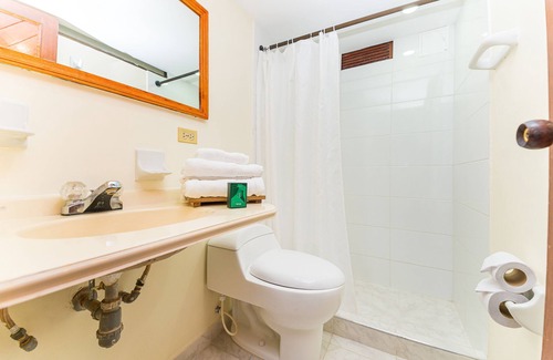 El Prado Hotel | Welcoming Hotel Casa Ballesteros: Pool, Spa & Family-Friendly