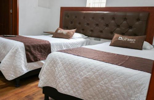 Normandia Hotel | Family-Friendly Stay at Hotel Casa Botero 103