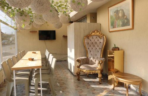 Normandia Hotel | Budget-Friendly Hotel Casa Botero: Family Accommodations