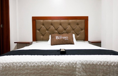 Normandia Hotel | Relax at Hotel Casa Botero: Spa and Breakfast Included