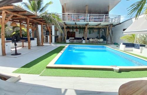 Bocachica Hotel | Relax at Hotel Casa Cafur with Pool and Ocean Views
