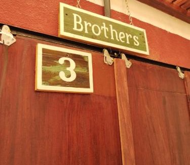 Coban Hotel | Budget-Friendly Hotel Casa Chapultepec: Pet-Friendly Retreat