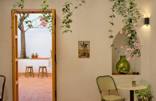 Zafra Old Town Hotel | Elegant Hotel Casa Ernestina with Oceanfront Pool Access