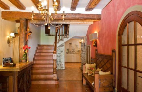 Sarvise Hotel | Hotel Casa Frauca: Family-Friendly Stay with Top Ratings