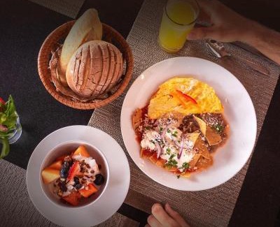 Zitacuaro Hotel | Exceptional Stays at Hotel Casa Iturbe with Pool & Breakfast