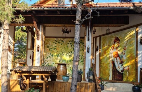 Otopeni Hotel | Comfortable Hotel Casa Romaneasca with Breakfast & More