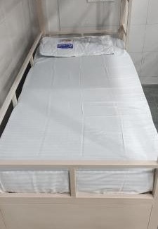 Kurla West Hostel | Budget-Friendly Hotel Casba 9 & Dormitory with Breakfast