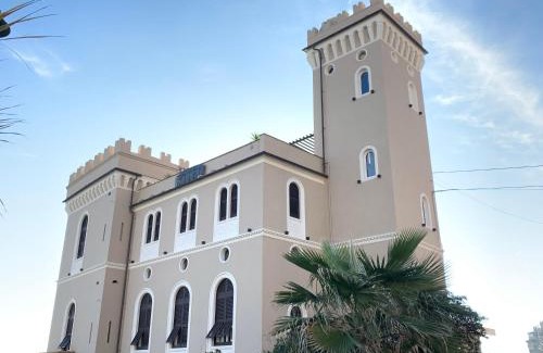 Pegli Hotel | Pet-Friendly Hotel Castello Miramare with Oceanfront Views