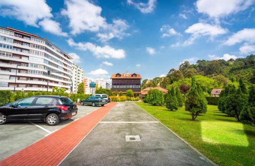 Salinas Hotel | Experience Comfort at Hotel Castillo de Gauzón with Ocean Views