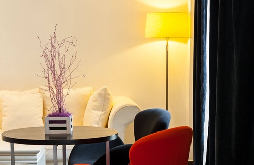 Almeria Centro Hotel | Explore Hotel Catedral Almería: Ocean View & Spa Retreat