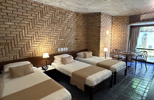 Rio Vermelho Hotel | Explore Hotel Catharina Paraguaçu: Family-Friendly Retreat