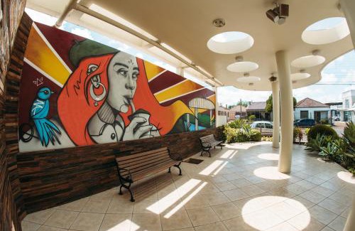 Alegrete Hotel | Comfortable Hotel Caverá with Hot Tub & Family-Friendly Amenities