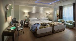 Borgonuovo Hotel | Relax at Hotel Cavour: 4-Star Stay with Spa & Dining