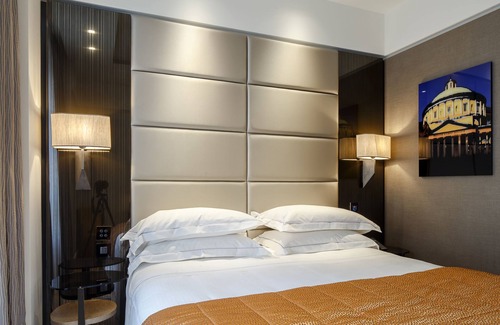 Borgonuovo Hotel | Discover Hotel Cavour: 4-Star Haven with Spa & Family Amenities