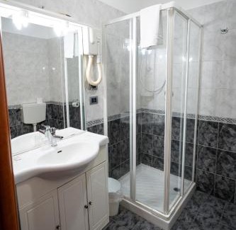Moncalieri Hotel | Discover Hotel Cavour Resort: Pet & Child-Friendly Oasis