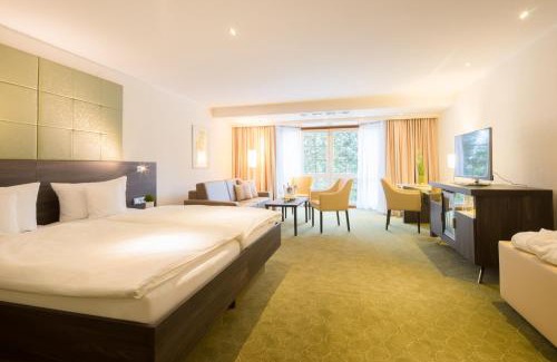 Celle Hotel | Relax at Hotel Celler Tor: Oceanfront Paradise Await