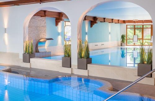 Celle Hotel | Relax at Hotel Celler Tor: Oceanfront Paradise Await