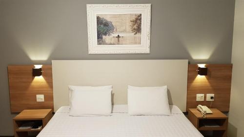 Sao Lourenco Hotel | Hotel Central Parque: Family-Friendly Stay with Pool Access