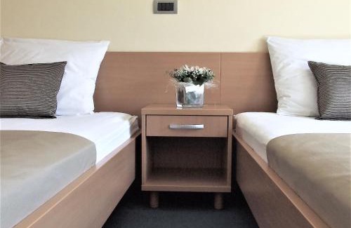 Slavonski Brod Hotel | Welcoming Hotel Central Slavonski Brod with Breakfast Included