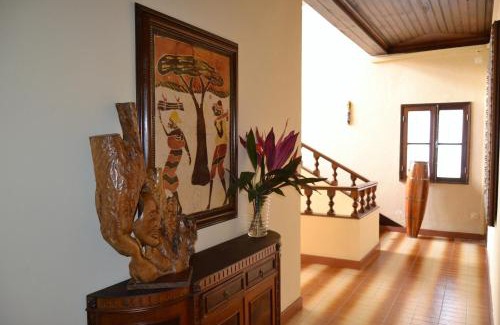 Agua Grande Hotel | Pet-Friendly Retreat at Hotel Central - Rated 8/10 by Guests