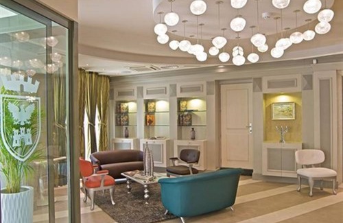 Tirano Hotel | Indulge at Hotel Centrale, BW Signature Collection