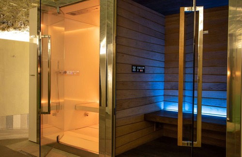 Tirano Hotel | Indulge at Hotel Centrale, BW Signature Collection