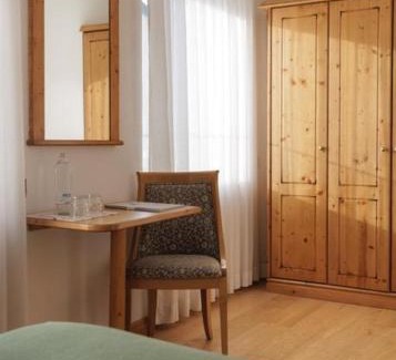 Peio Hotel | Comfortable Hotel Centrale: Spa, Restaurant & Family-Friendly