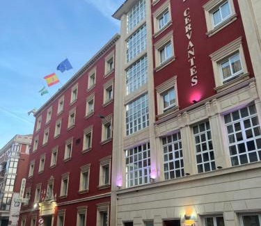 Linares Hotel | Inviting Alojamientos Cervantes: Family-Friendly Stays
