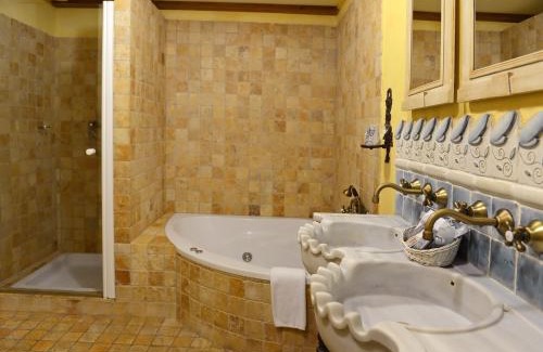 Old Town Baeza Hotel | Elegant Stay at Hotel Cetina Palacio de los Salcedo