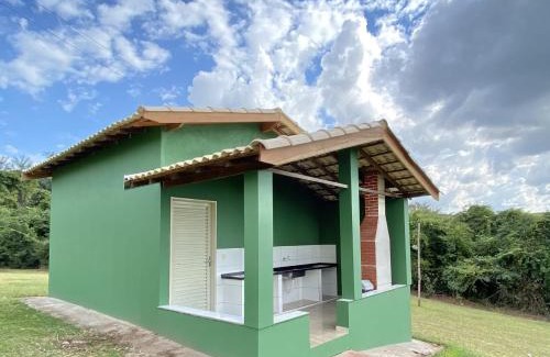 Brotas House | Relax at Hotel Chalés Cachoeira 3 Quedas with Pool & Breakfast