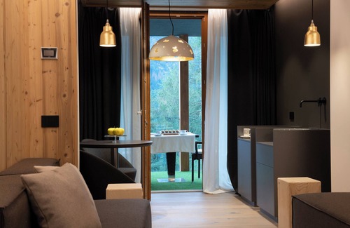 Vermiglio Hotel | Indulge at Hotel Chalet Al Foss: 5-Star Stay with Spa & Pool