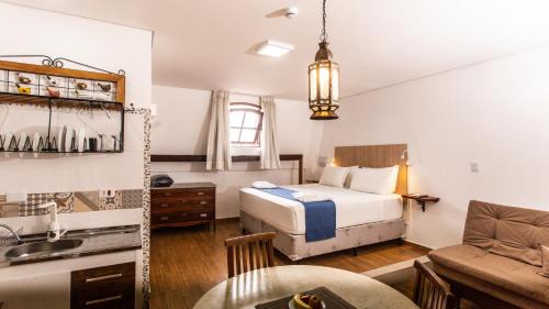 Cotia Hotel | Elegant Hotel Chalet Monet in Granja Vianna Awaits You