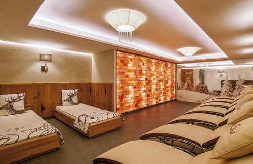 Ischgl Hotel | Experience Hotel Chasa Sulai: 4-Star Stay with Spa & Pool