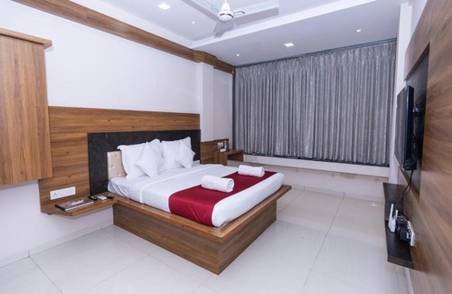 Kolhapur Hotel | Family-Friendly Stay at Hotel Chiranjeevi Kolhapur