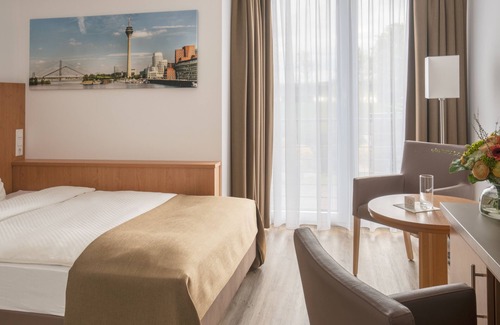 Hamm Hotel | Discover Hotel Chrisma: Family-Friendly with Great Amenities