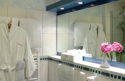 Bad Birnbach Hotel | Relax at Hotel Chrysantihof: Pool, Spa & Great Ratings