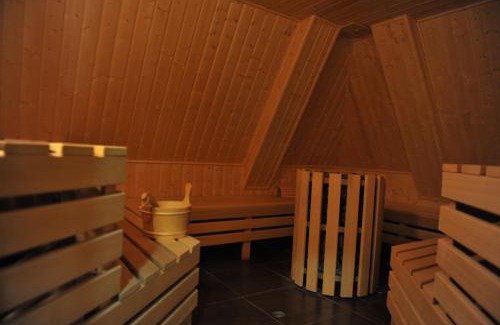Łukowe Apartment | Discover Comfort at Hotel Chutor Kozacki with Hot Tub & More