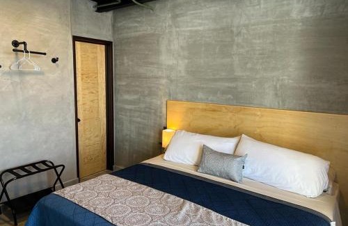 Zitacuaro Hotel | Charming Hotel Ciclovía & Terraza: Pet-Friendly Retreat
