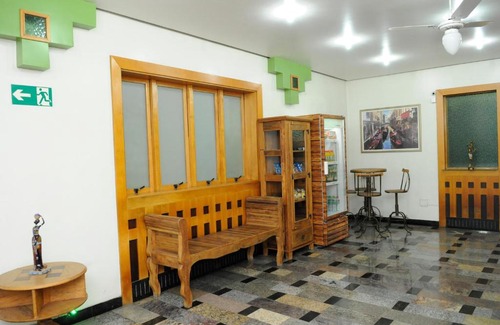 Muarama Hotel | Budget-Friendly Hotel Cidade with Family Amenities and Breakfast