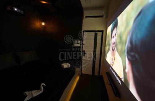 Gandhipuram Hotel | Family-Friendly Hotel Cineplex with Great Guest Ratings